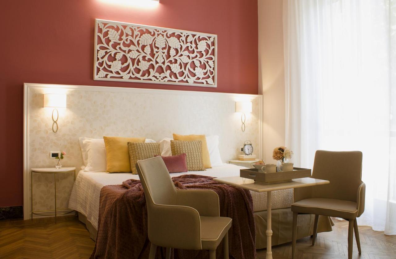 Accanto Al Centro B&B Prato  Bagian luar foto