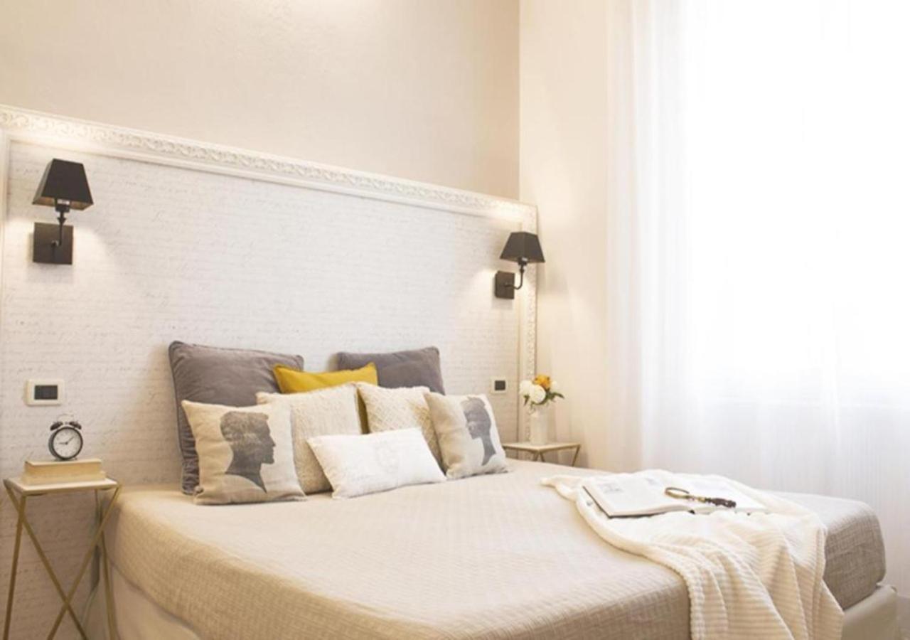 Accanto Al Centro B&B Prato  Bagian luar foto